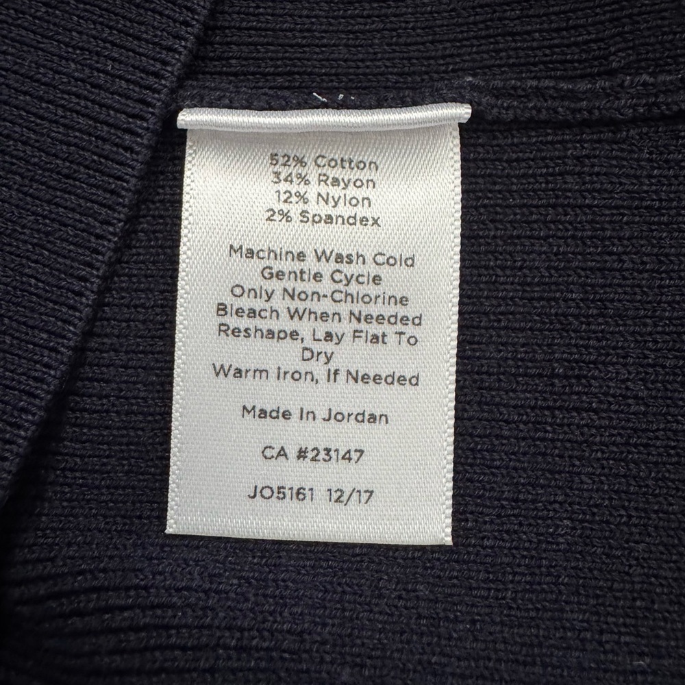 Talbots Elegant Navy Short Sleeve Top with a Square Neck Small - Picture 5 of 7